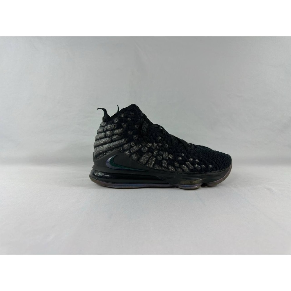 Nike LeBron 17 'Currency' BQ3177-001 Men's Size 9.5